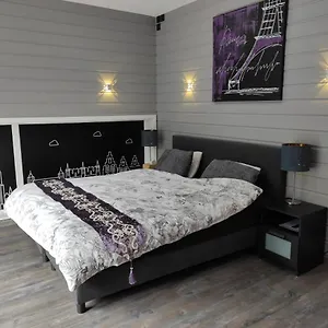 Bed & Breakfast Kuai Guestroom, Bruges